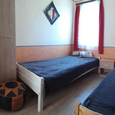 Arany Apartman Zsory Мезёкёвешд Экстерьер фото