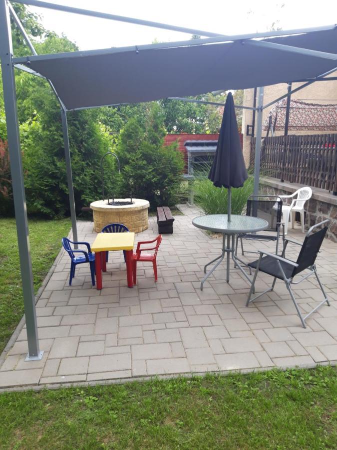 Arany Apartman Zsory Мезёкёвешд Экстерьер фото