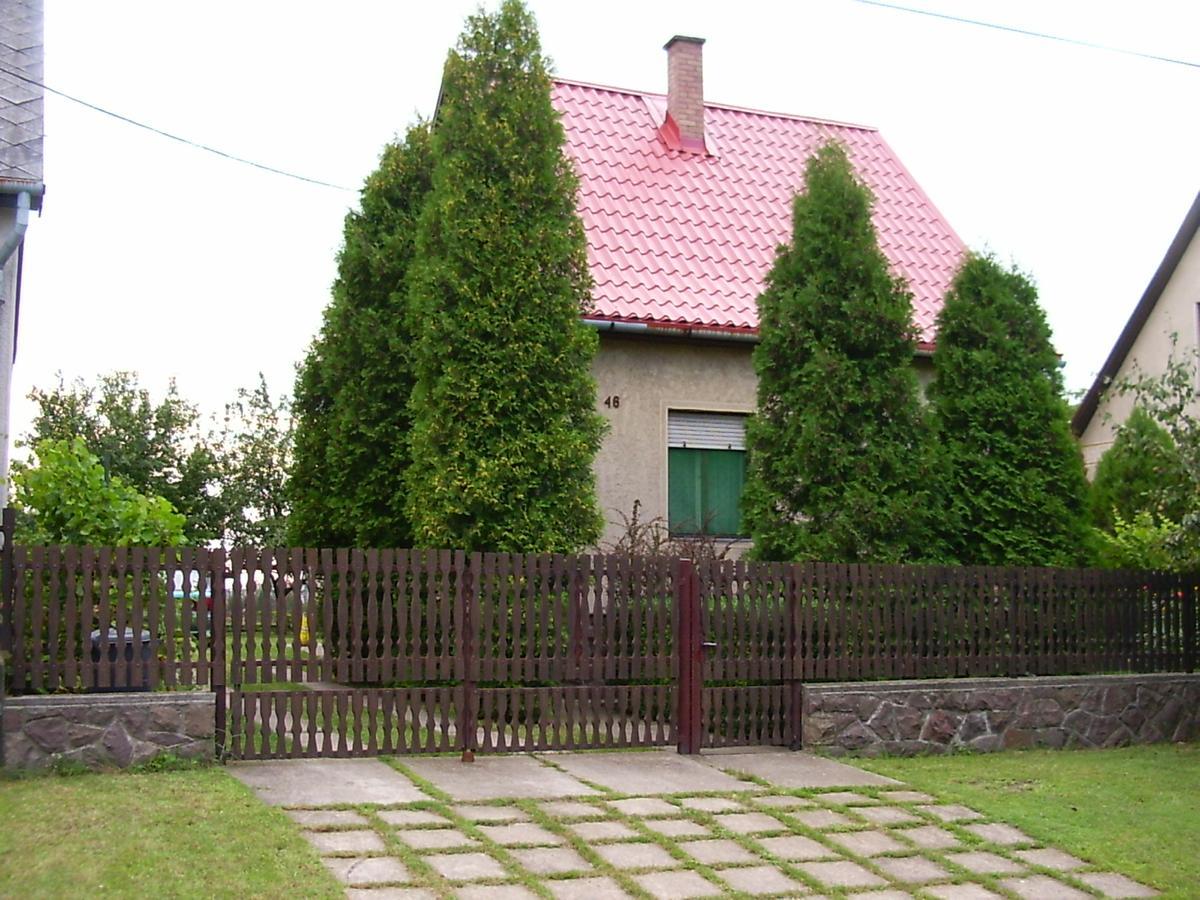 Arany Apartman Zsory Мезёкёвешд Экстерьер фото